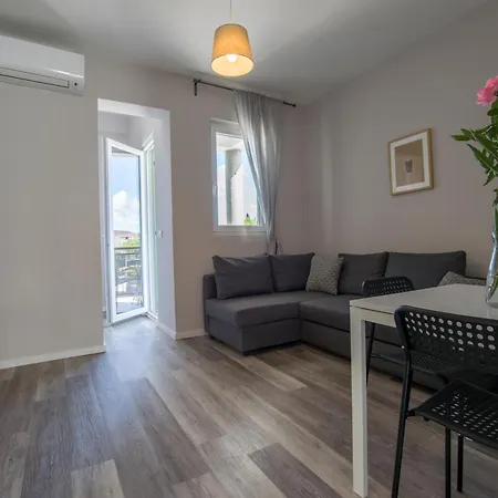 Gambera Apartment