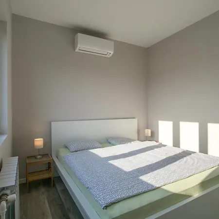 Gambera Apartment *